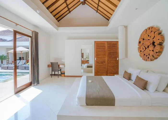 Tropical Luxury *