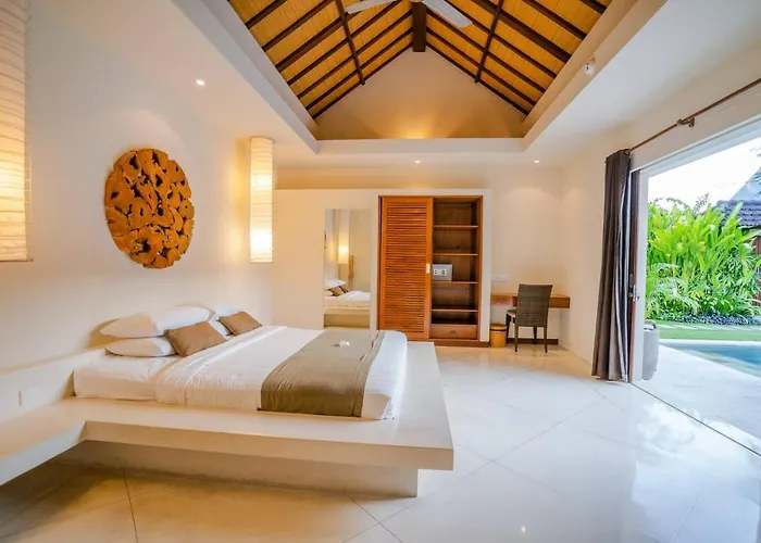 Tropical Luxury Seminyak (Bali)