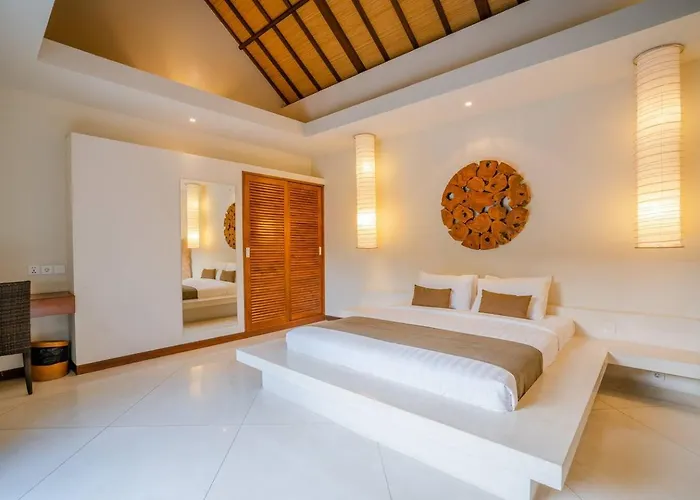 Tropical Luxury Villa