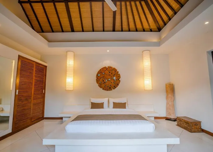 Tropical Luxury * Seminyak (Bali)