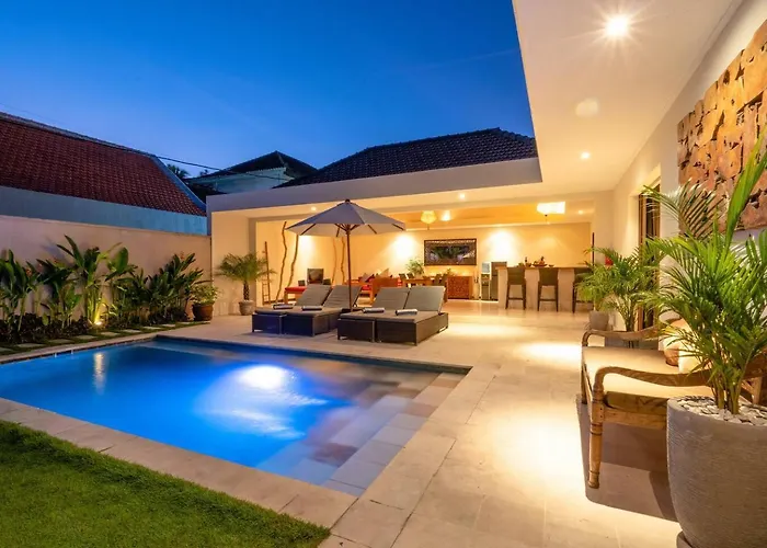 Tropical Luxury *