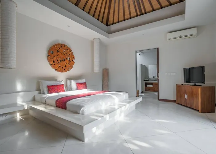 Tropical Luxury