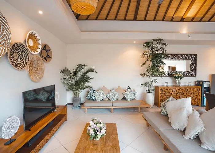 Tropical Luxury *