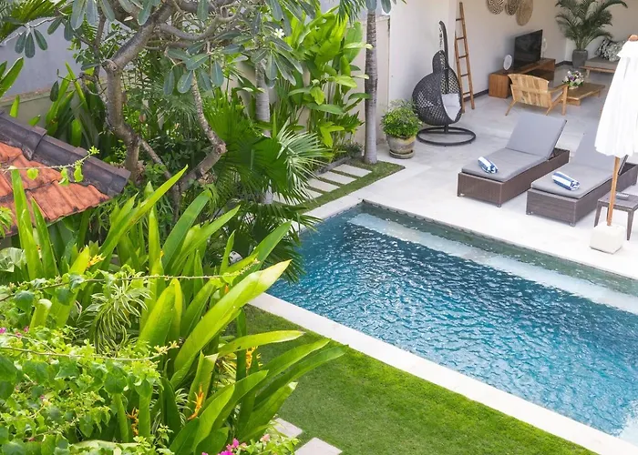 Tropical Luxury Villa *